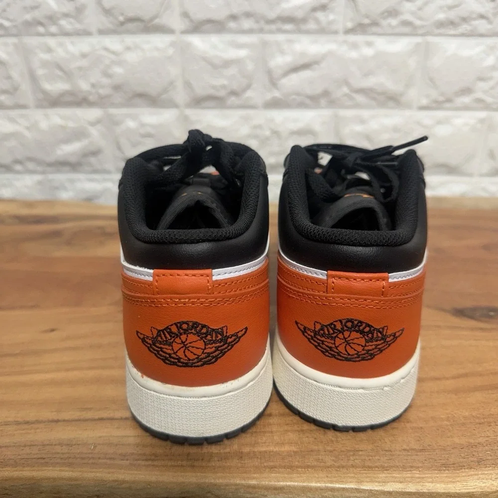 Air Jordan 1 Low Men's‎ Size 5.5 Shattered Backboard White/Black/Starfish Orange